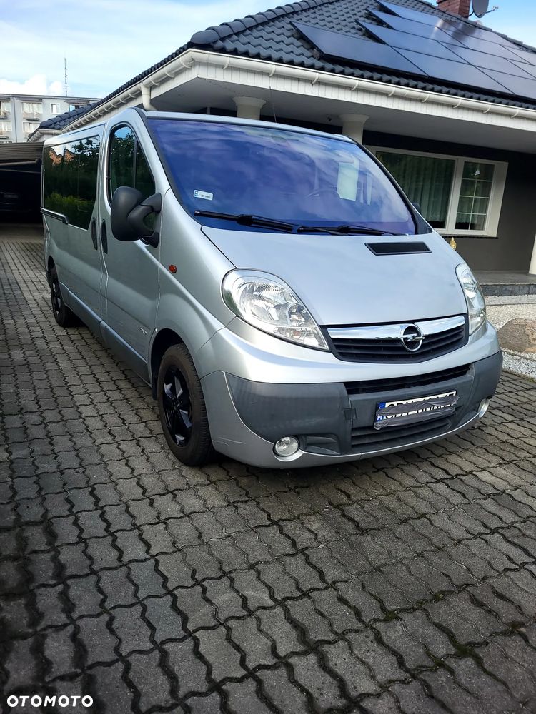 Opel Vivaro - 12