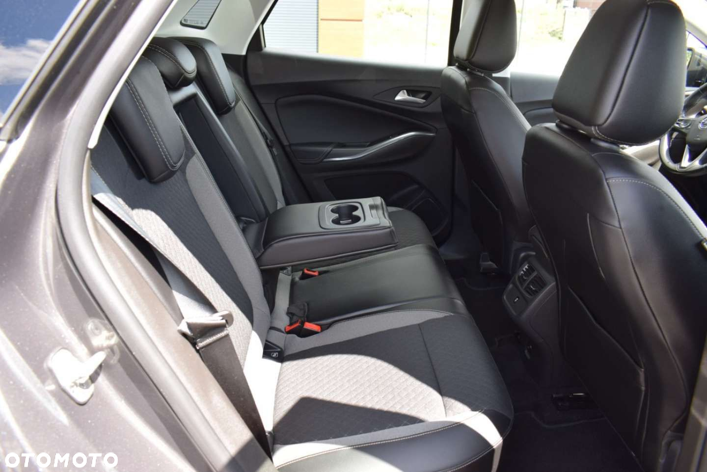 Opel Grandland X - 24