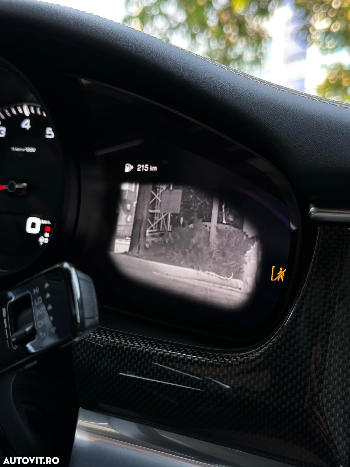 Porsche Panamera 4S - 14