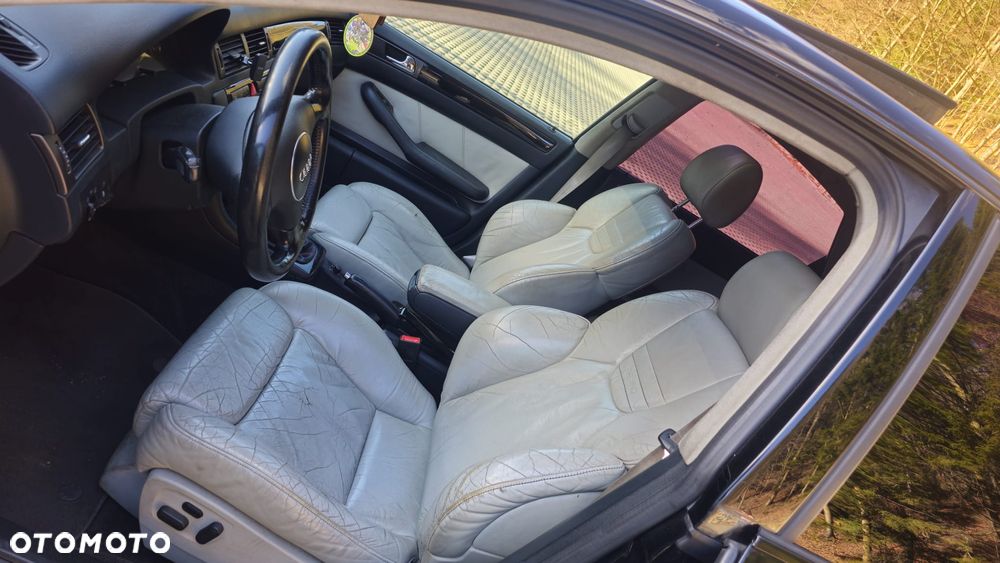 Audi S6 Limousine - 11