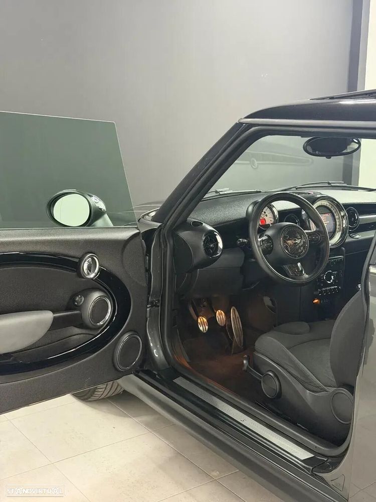 MINI 3 Portas Cooper S - 12