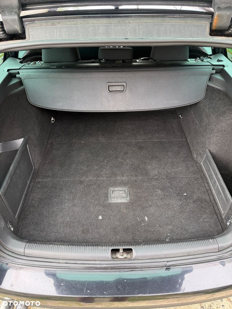 Volkswagen Passat 2.0 TDI DPF Highline DSG - 14