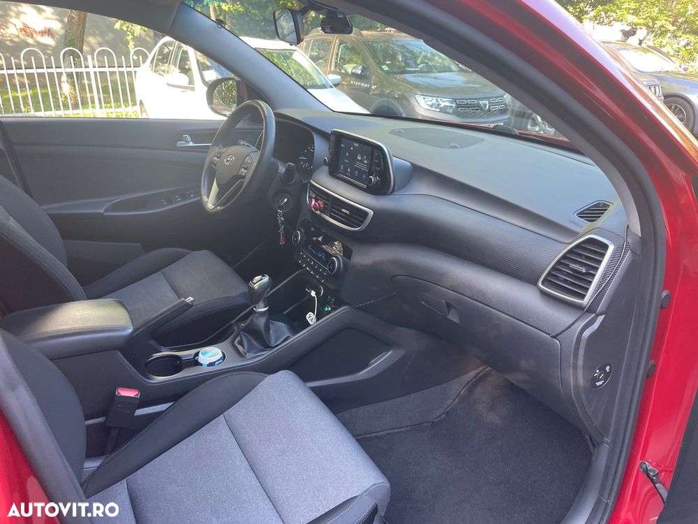 Hyundai Tucson 1.6 GDI 2WD 6MT Style - 8