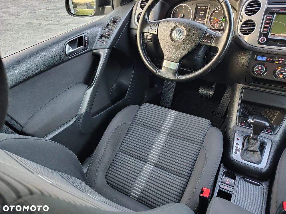 Volkswagen Tiguan 2.0 TDI DPF 4Motion DSG Exclusive - 18