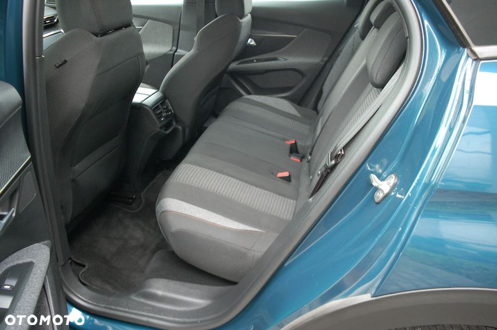 Peugeot 3008 BlueHDi 130 Stop & Start EAT8 Allure - 30