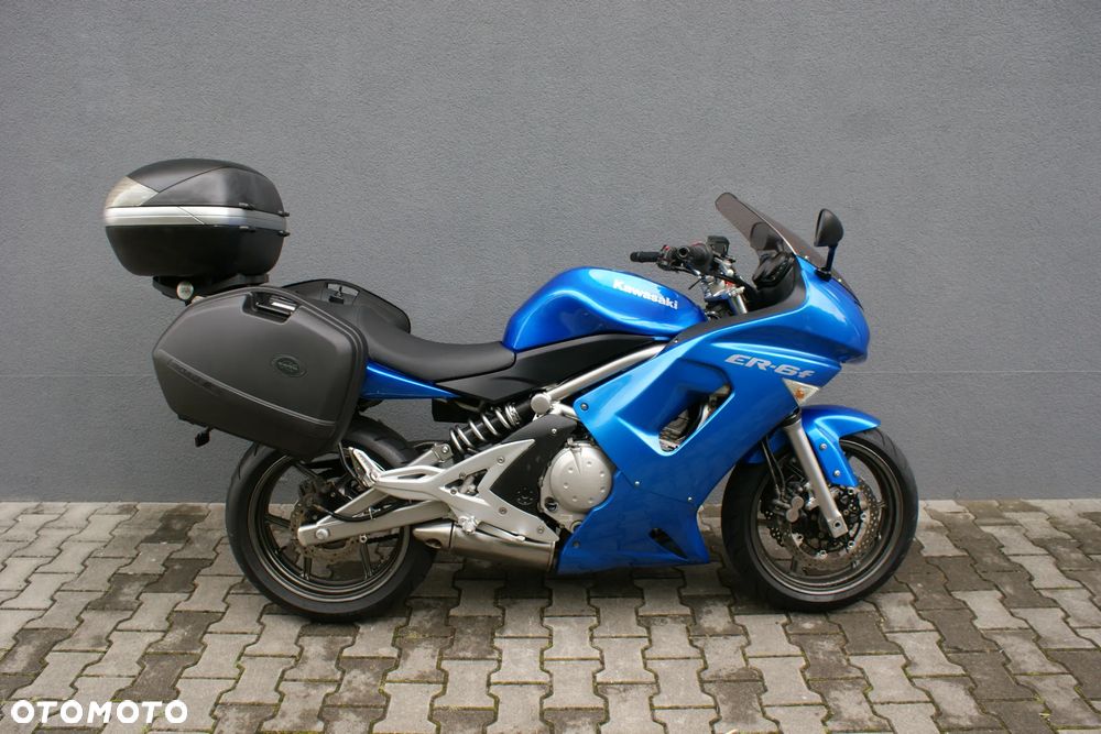 Kawasaki ER - 4