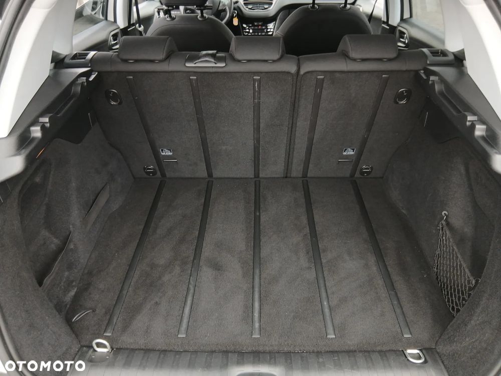 Peugeot 2008 1.6 VTi Style - 17