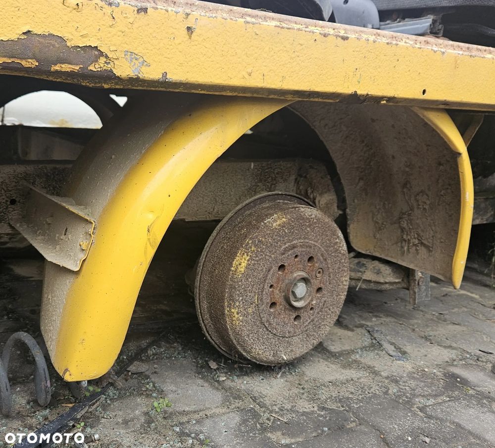 nadkola tył Volkswagen Transporter T4 - 1