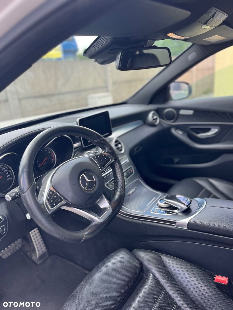 Mercedes-Benz Klasa C 450 AMG 4Matic 7G-TRONIC - 15