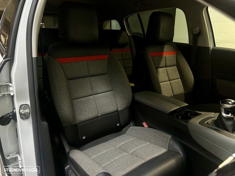 Citroën C5 Aircross 1.2 PureTech Plus - 44