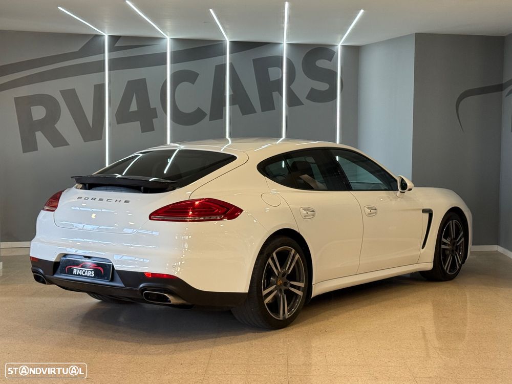 Porsche Panamera 3.0 V6 - 5