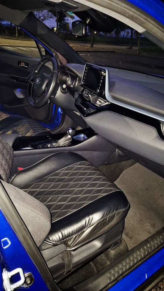 Toyota C-HR 1.8 Hybrid Square Collection - 10