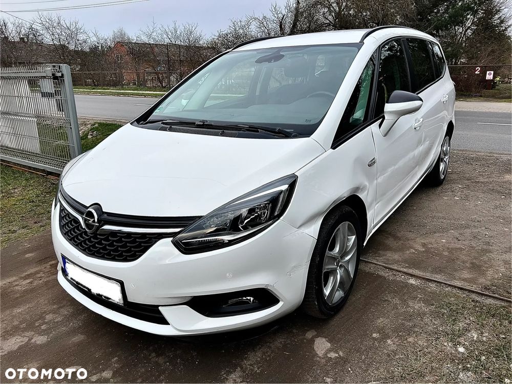 Opel Zafira - 2