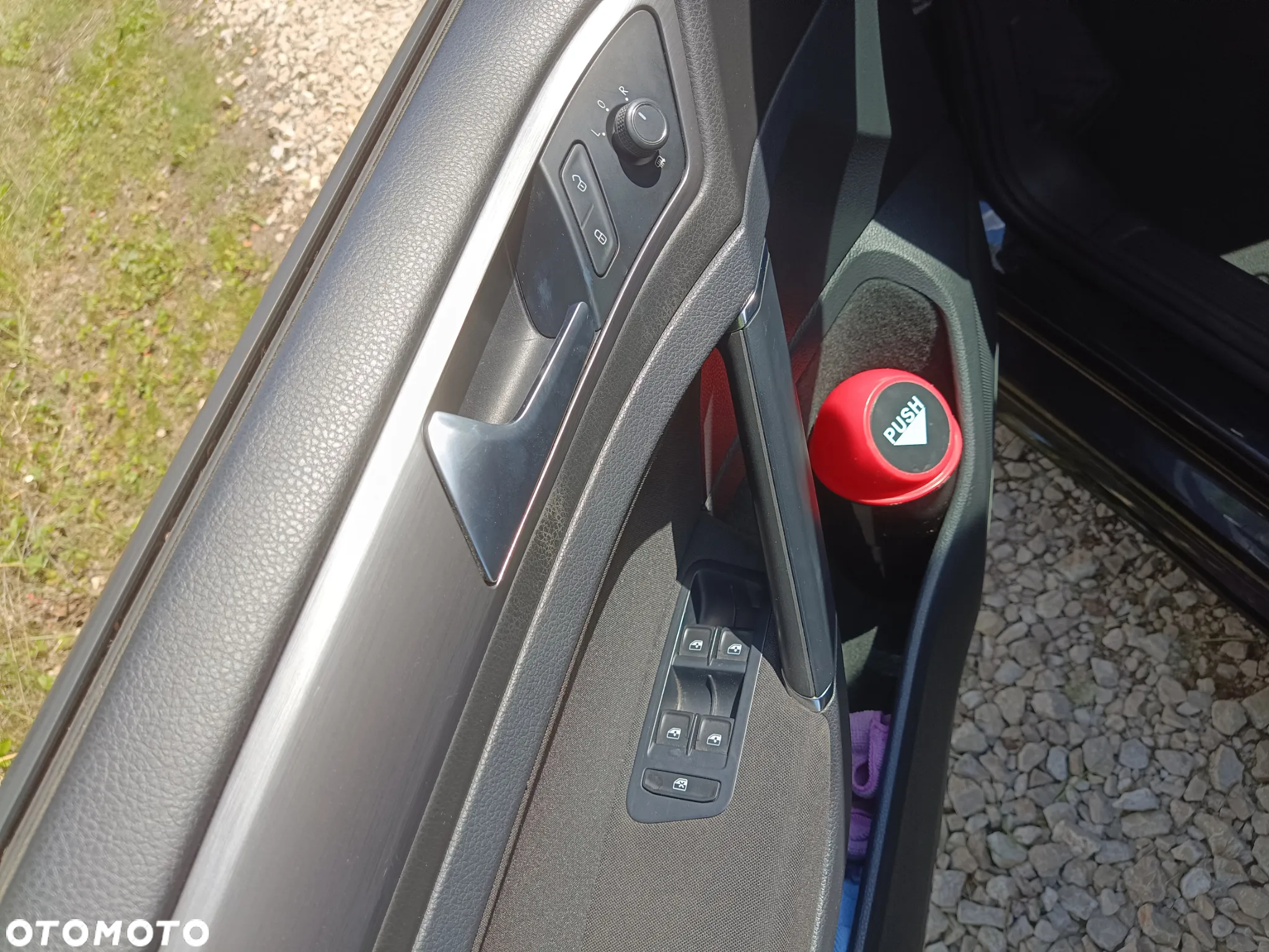 Volkswagen Golf - 12