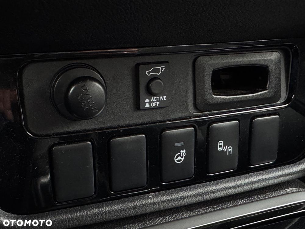 Mitsubishi Outlander 2.0 2WD CVT Diamant Edition+ - 39