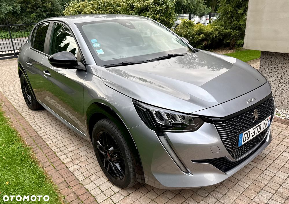 Peugeot 208 2023 photo 3