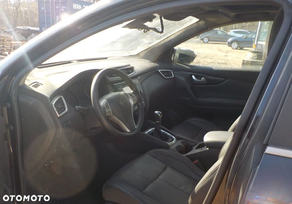Nissan Qashqai - 38