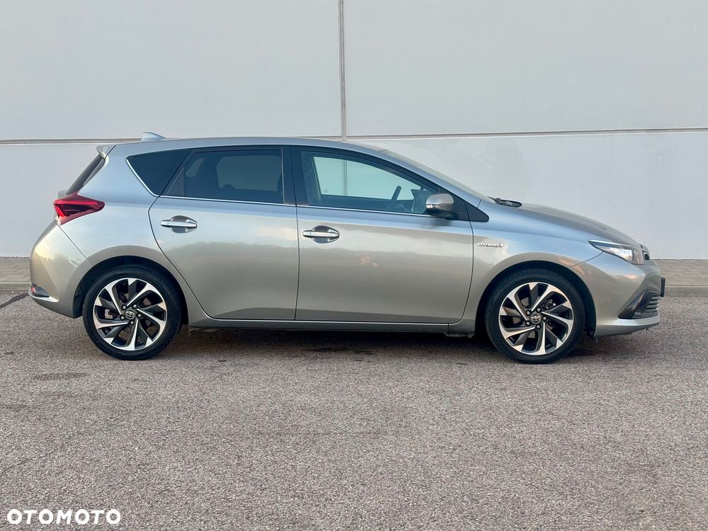 Toyota Auris - 6