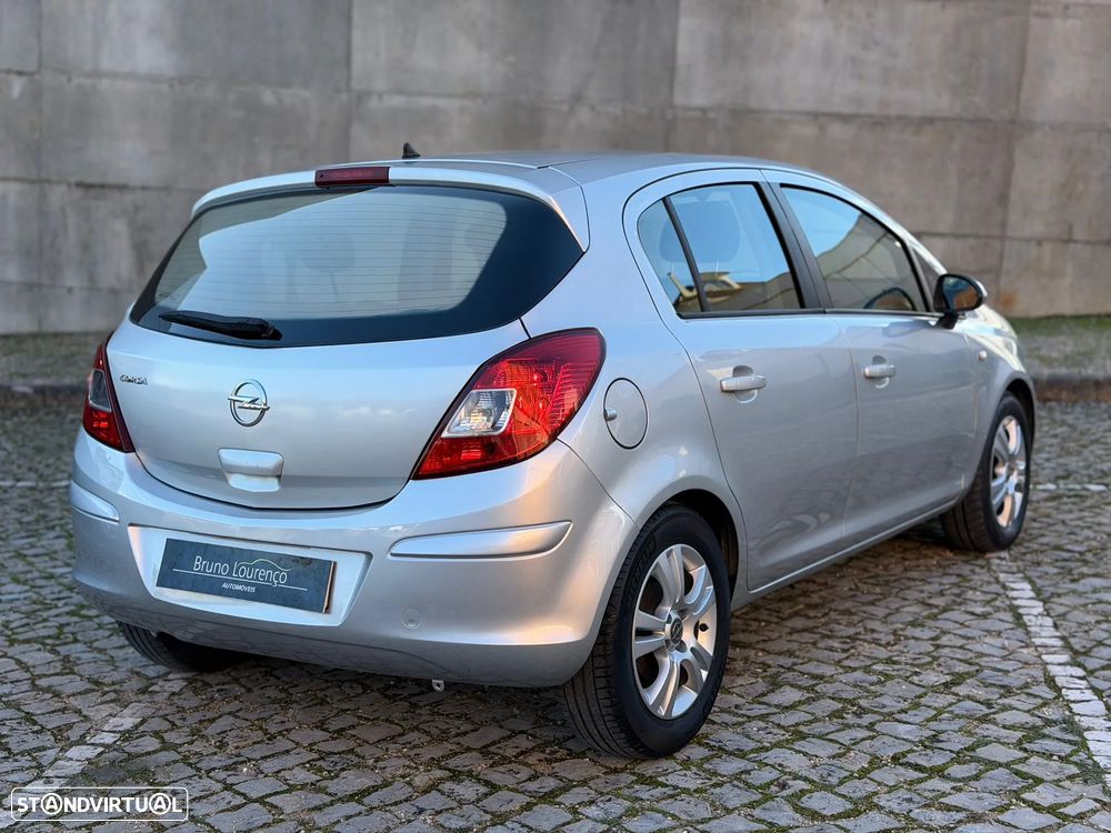 Opel Corsa 1.3 CDTI Enjoy 89g - 4