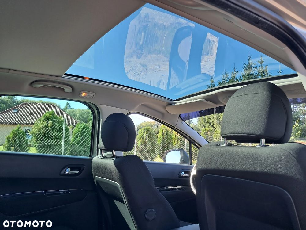 Peugeot 3008 HDi FAP 150 Platinum - 18