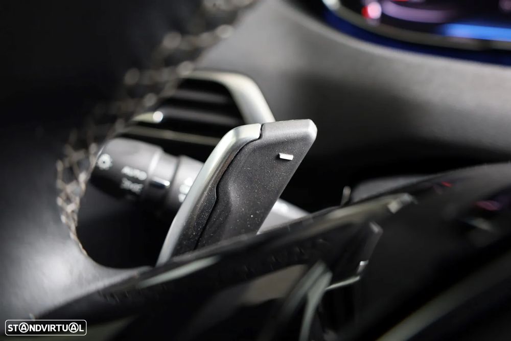 Peugeot 5008 1.2 PureTech Allure EAT8 - 41