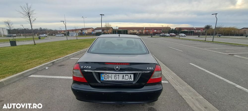 Mercedes-Benz E 220 CDI Automatik Elegance - 7