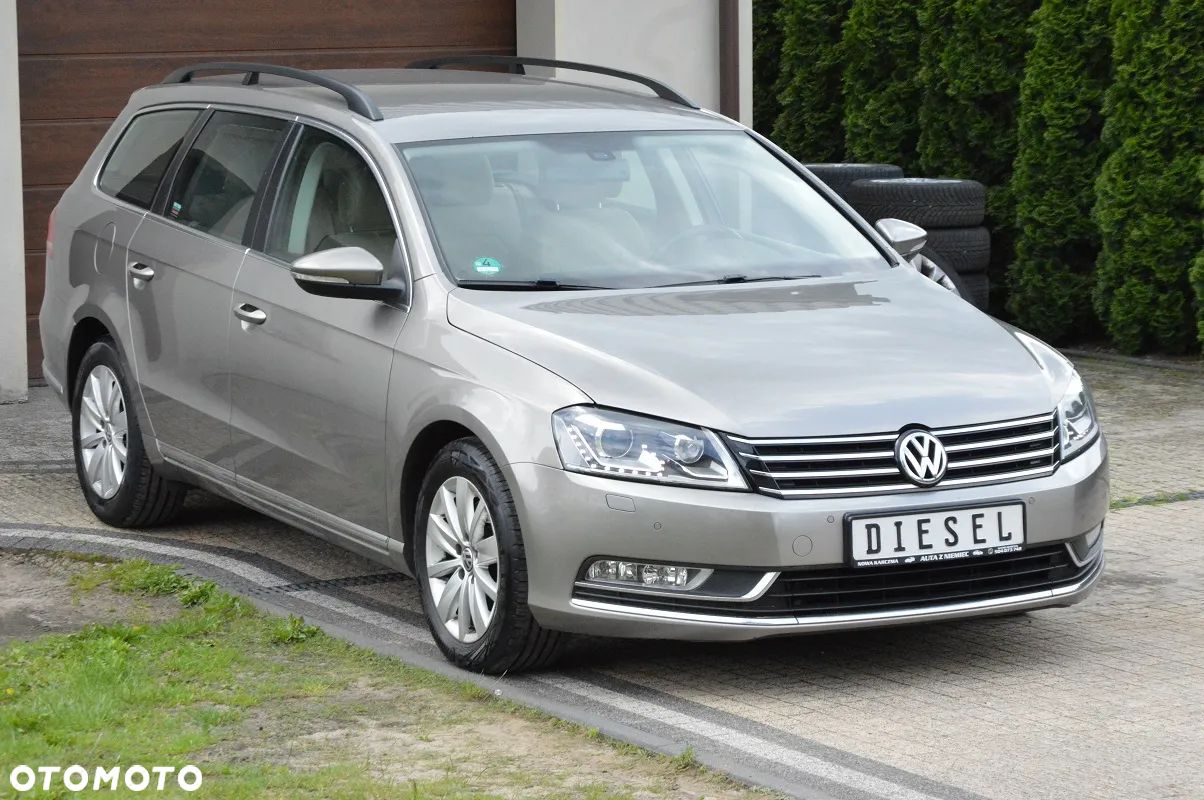 Volkswagen Passat 2.0 TDI Comfortline DSG - 1