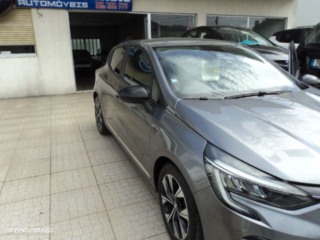 Renault Clio 1.0 TCe Evolution Bi-Fuel - 3