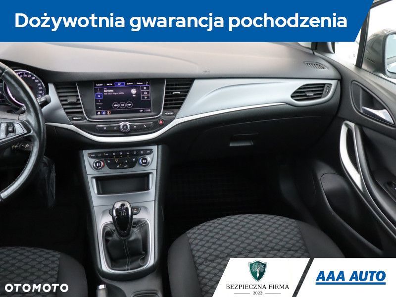 Opel Astra - 10