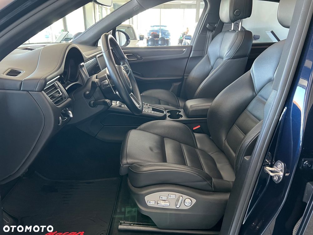 Porsche Macan - 21
