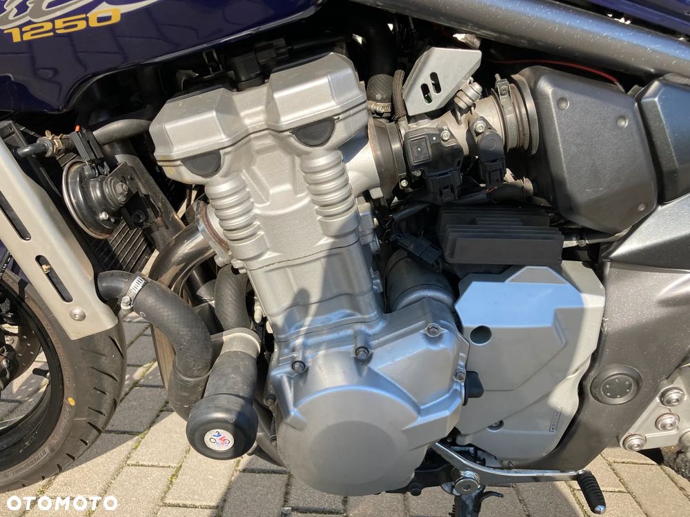 Suzuki Bandit - 4