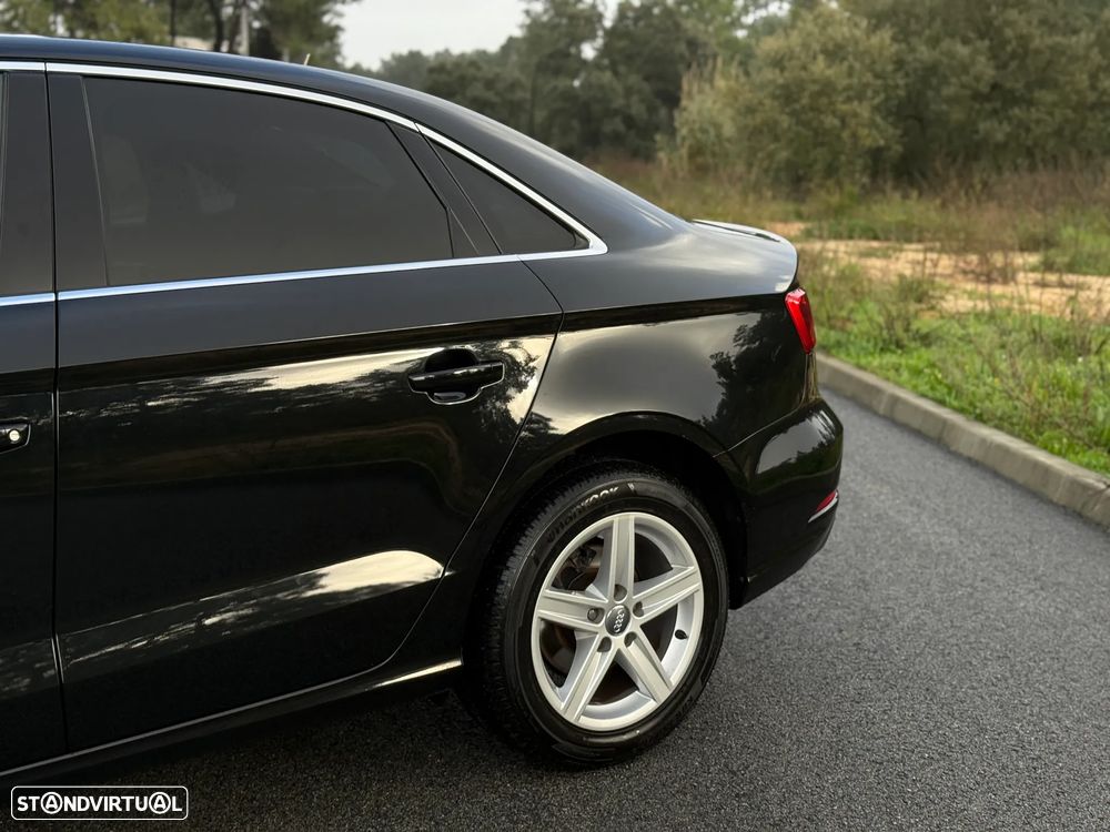 Audi A3 1.6 TDI S tronic - 5