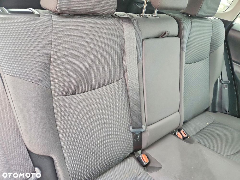 Toyota RAV4 - 9