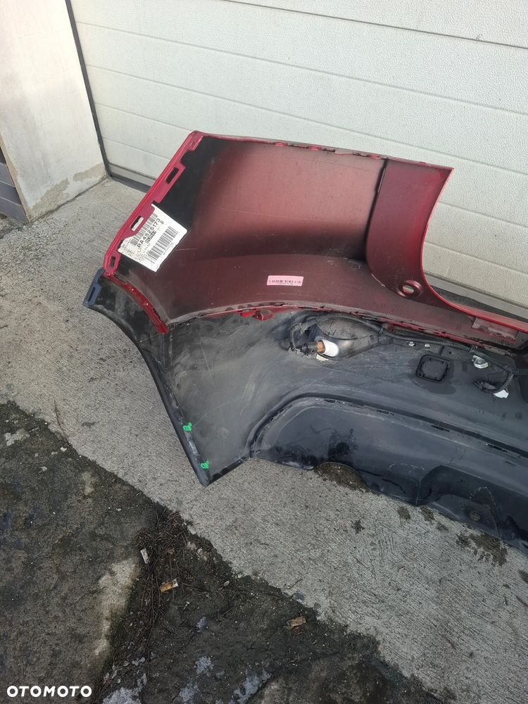 Volvo XC40 zderzak tył 4PDC kod koloru 725 - 10