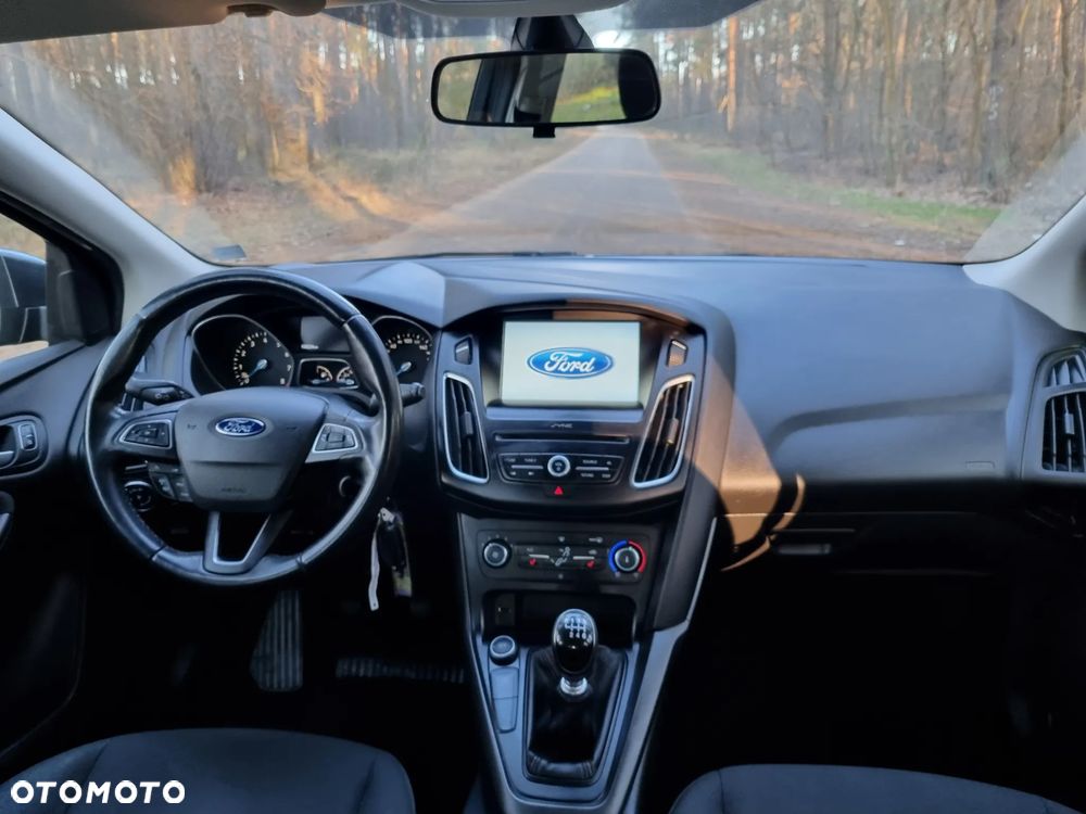 Ford Focus 1.0 EcoBoost Edition - 22