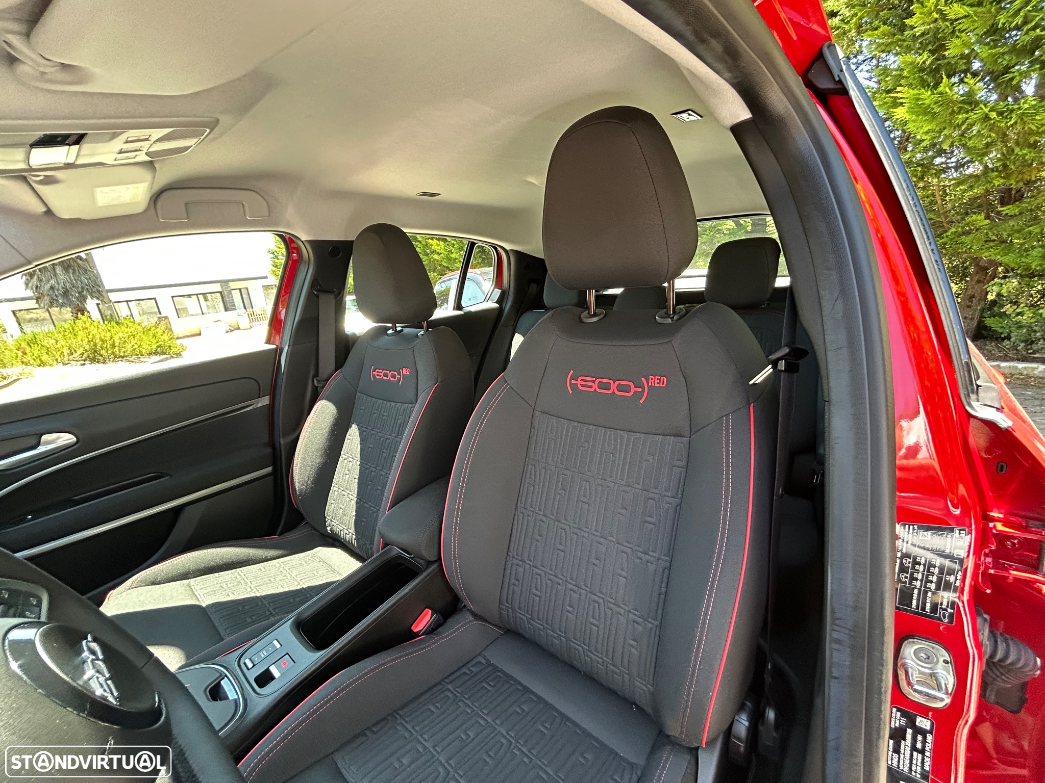 Fiat 600e 54 kWh (RED) - 14