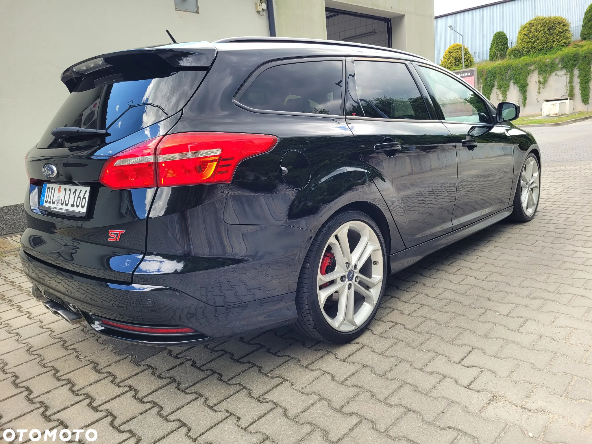 Ford Focus Turnier 2.0 TDCi ST mit Leder-Sport-Paket - 9