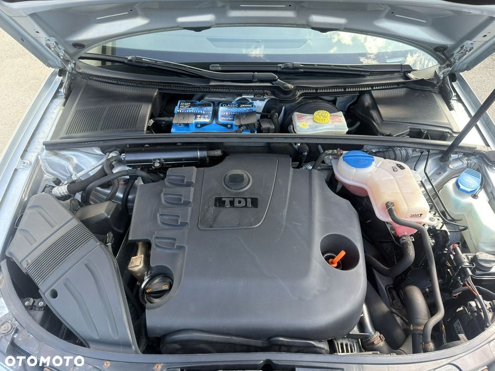 Seat Exeo 2.0 TDI CR Ecomotive Style - 17