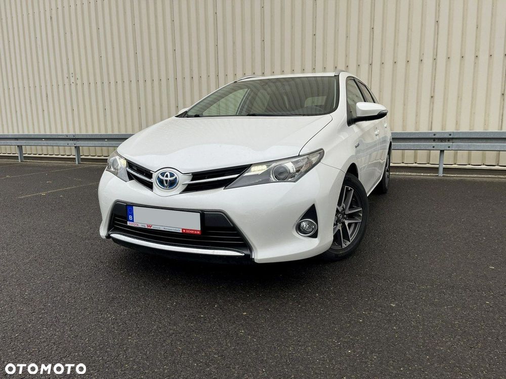 Toyota Auris - 1