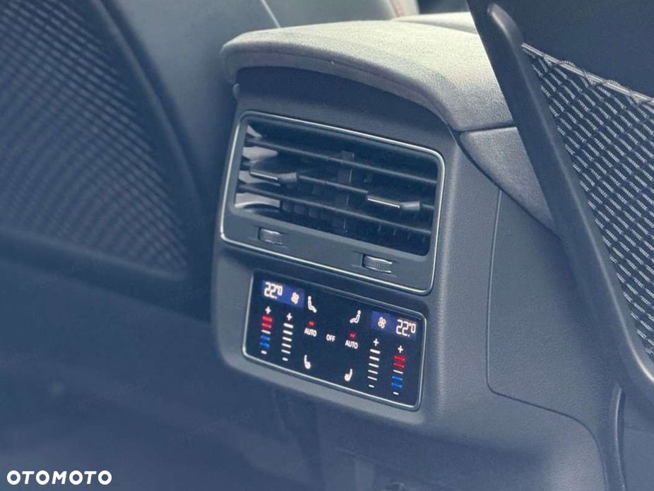 Audi RS Q8 TFSI Quattro Tiptronic Performance - 18