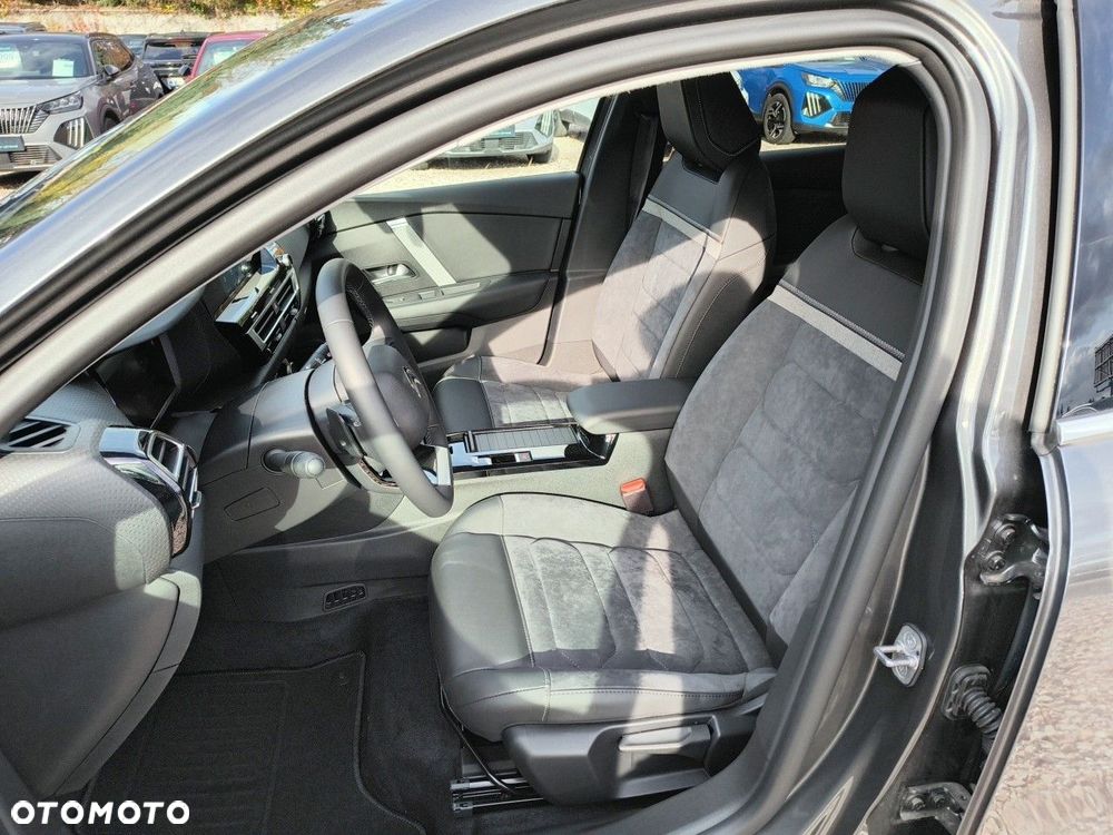 Citroën C4X 1.2 mHEV Max eDCT6 - 9