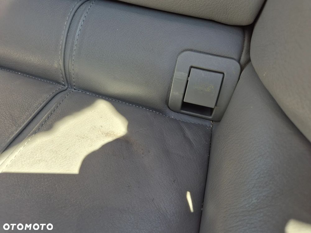 BMW Seria 5 520i - 28