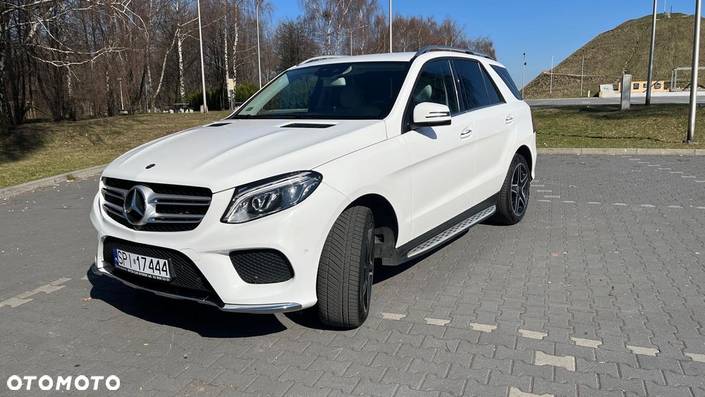 Mercedes-Benz GLE 250 d 4-Matic - 3