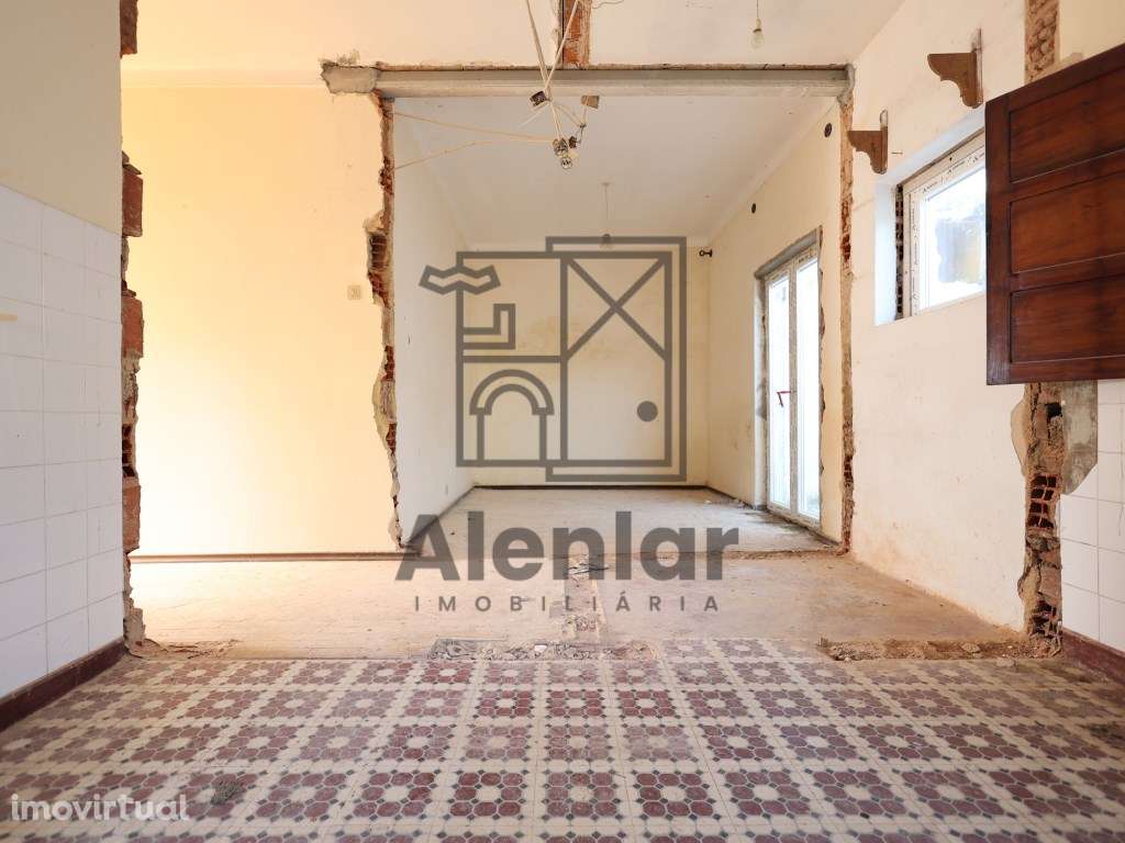 Moradia V3 em Alenquer - Oportunidade - Grande imagem: 3/26