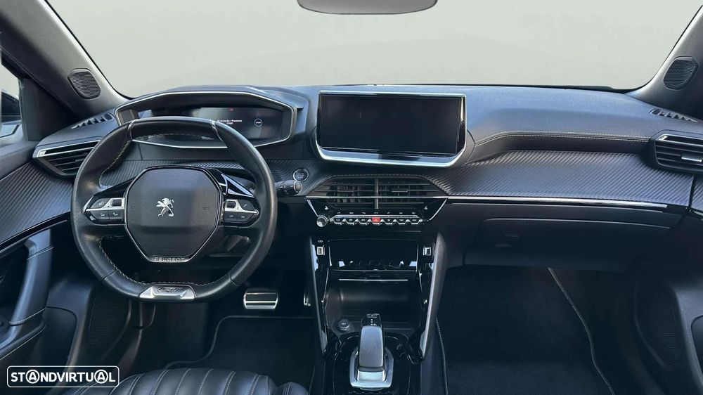 Peugeot e-2008 GT+ - 17