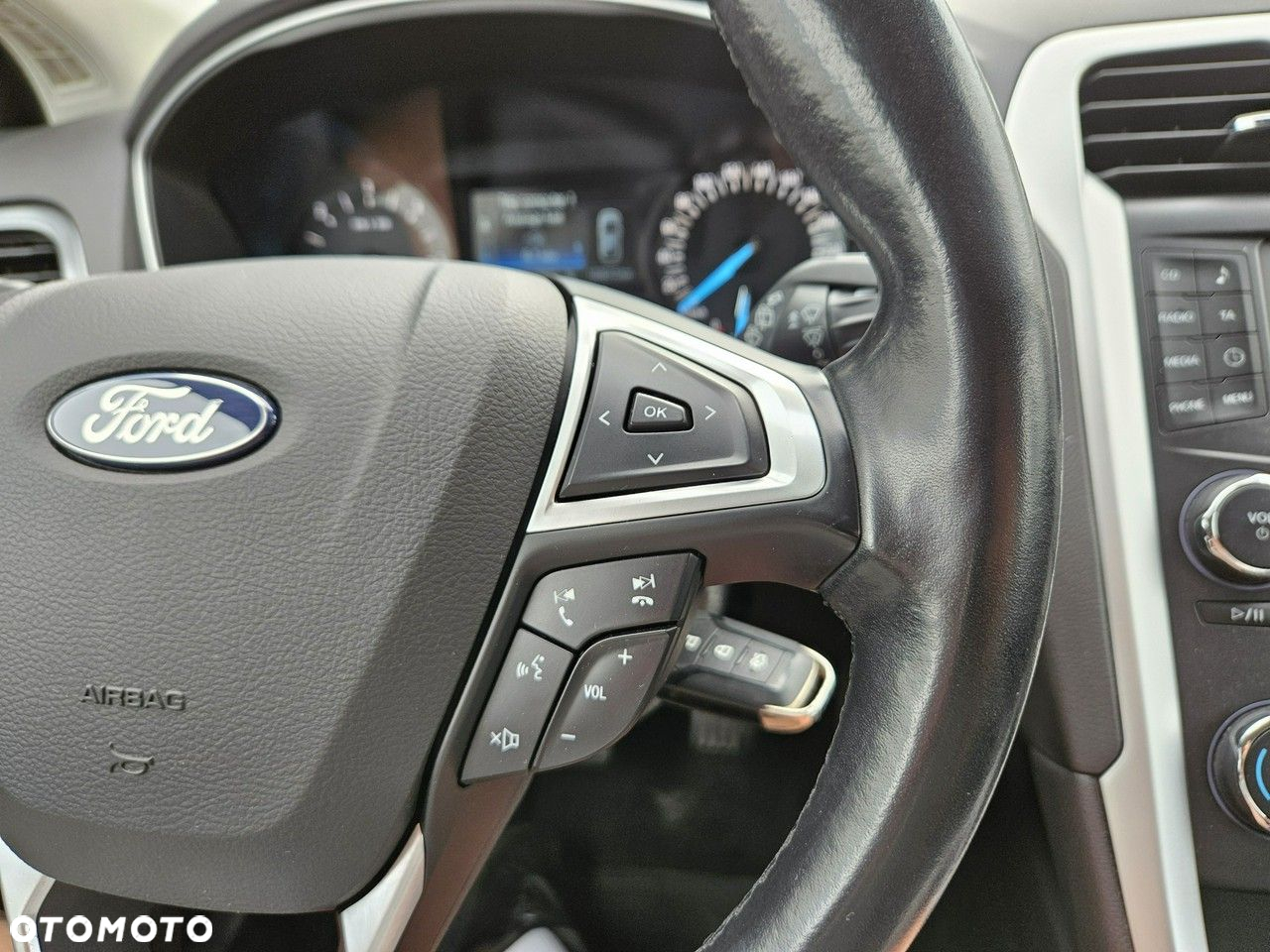 Ford Mondeo 2.0 EcoBlue Trend - 36