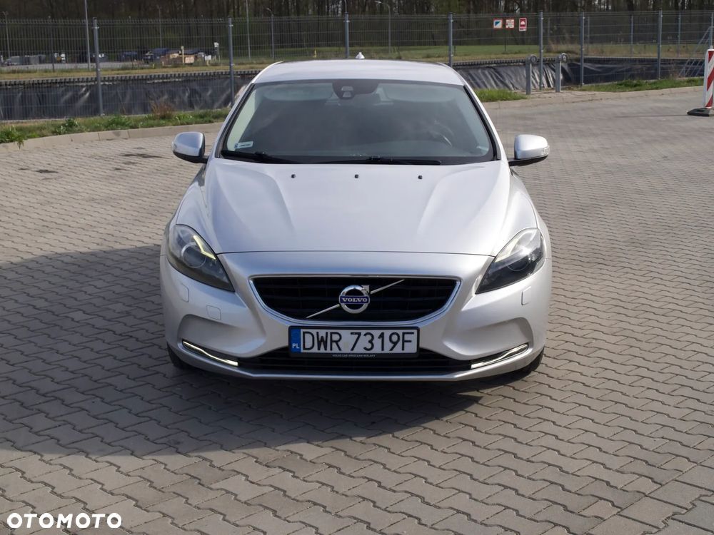 Volvo V40 - 1