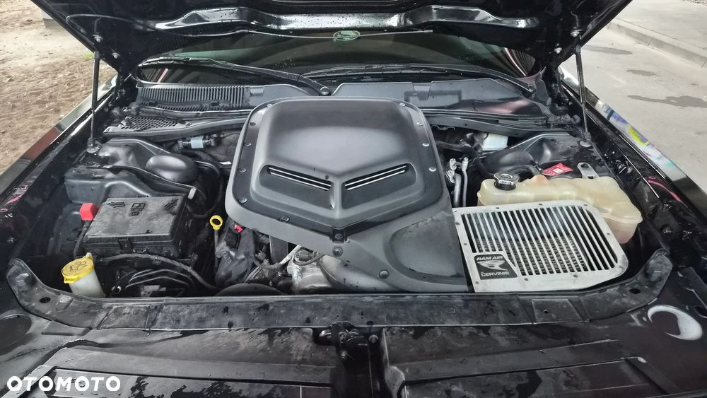 Dodge Challenger 5.7 R/T Shaker - 17