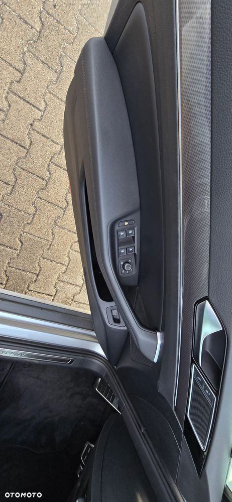 Volkswagen Passat Alltrack 2.0 TDI SCR 4Motion DSG - 12