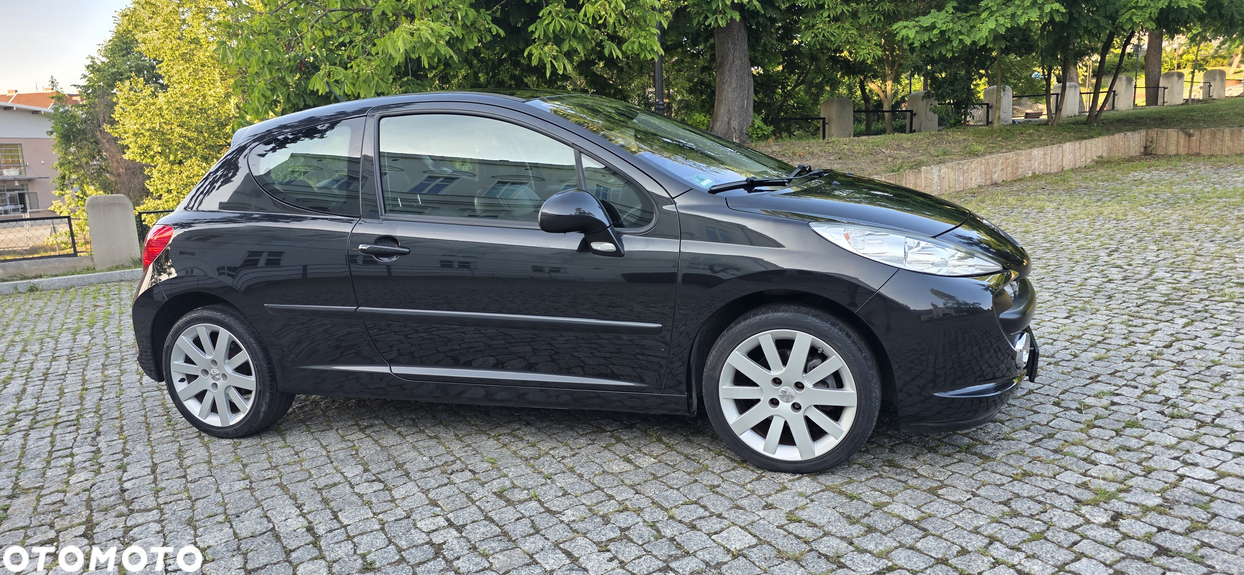 Peugeot 207 1.6 THP Platinum - 30